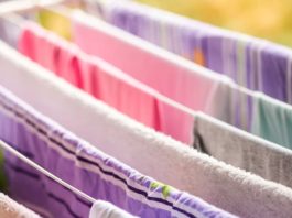 Pitali smo 5 čistačica kako omekšati peškire: Sve su dale isti odgovor – trebaju vam samo 2 prirodna sastojka Pitali smo 5 čistačica kako omekšati peškire: Sve su dale isti odgovor – trebaju vam samo 2 prirodna sastojka - featured image