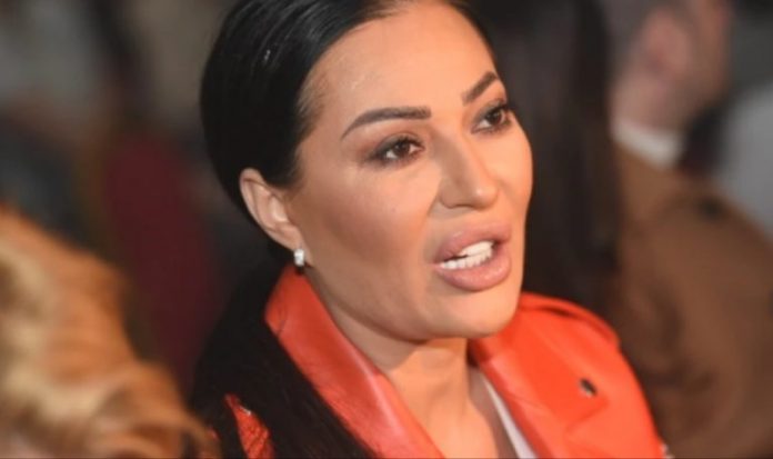 Njegova sm.r.t estradu zavila u crno, Ceca u suzama: Prvo Saša, onda ti, polahko se ugasio smisao GRANDA…. - content image Njegova sm.r.t estradu zavila u crno, Ceca u suzama: Prvo Saša, onda ti, polahko se ugasio smisao GRANDA…. - content image