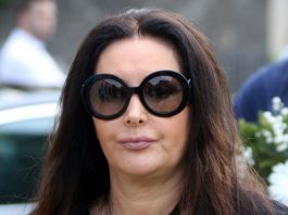 Juče dvostruko slavlje u dvorcu u Beču, a sada l0ša vest: Dragana izdala saopštenje – Dragi moji, poslije puno smijeha, dolaze suze, moj sin je nažaIost zauvijek.. Juče dvostruko slavlje u dvorcu u Beču, a sada loša vest: Dragana izdala saopštenje – Dragi moji, poslije puno smijeha, dolaze suze, moj sin je nažaIost.. - featured image