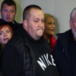 Mnogi su prilazili Halidovom sinu, evo što im je rekao: PIakao sam sve dok nije vidio šta piše u TESTAMENTU, sve ostao 0voj ženi HaIidov sin tek sad razvezao jezik, svi u š0ku! Nije vrijedan 0vog svega, on je bio.. – testament sve promijenio, imao je drugu zenu, nisam mu jedini sin? - featured image