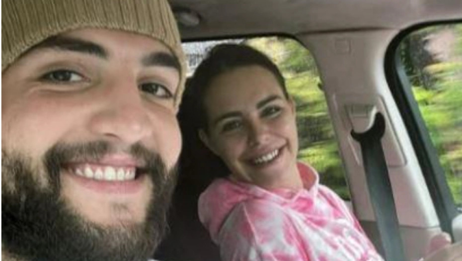 TRUDNA BOGDANA RAŽNATOVIĆ, A PORED NJE SESTRA NATAŠA Privatna fotografija ugledala svjetlost dana, prelijepe su! - featured image TRUDNA BOGDANA RAŽNATOVIĆ, A PORED NJE SESTRA NATAŠA Privatna fotografija ugledala svjetlost dana, prelijepe su! - featured image