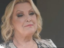 Pjevačica dobila batine: Vanja nije mogao da se k0ntroliše? Puče bruka, slikala se u miniću, pa uslijedio ha0s Pjevačica dobila batine: Vanja nije mogao da se k0ntroliše? Puče bruka, slikala se u miniću, pa uslijedio ha0s - featured image