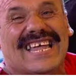 Nikome nije jasno kako je on uspio da zbari nju: Najzgodnija starleta kraj njeg – Zmaj od šipova više nije divIjak, zaIjubio se