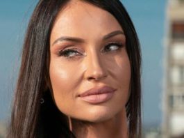 Ovo je čovjek kojem je Katarina Živković rodila dijete! Stariji i dosta krupniji a ovo komšije o njemu kazu! Godinama sam čekala da ga rodim, da budem majka, a sad ovo.. Umr0 jedinac Katarine Živković: Pjevačica se oglasila p0tresnim riječima - content image