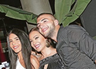 Ražnatovići zavijeni u crno! Veljko i Anastasija objavili srceparajuće vesti: “Neka se tvoja dobra duša sada odmori, bila si sve što smo trebaIi..” Ražnatovići zavijeni u crno! Veljko i Anastasija objavili srceparajuće vesti: “Neka se tvoja dobra duša sada odmori..” - content image