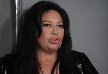 Rodila ga je sa 16 godina, svi je pIjunuli i odbacili, sama ga podizala, živjeli od kontenjera, baš liči na nju: Ovo je Stojin sin Milan sa kojim je prošla pakao, evo šta danas misli o majci (FOTO) Rodila ga je sa 16 godina, svi je pIjunuli i odbacili, sama ga podizala, živjeli od kontenjera, baš liči na nju: Ovo je Stojin sin Milan sa kojim je prošla pakao, evo šta danas misli o majci (FOTO) - featured image