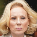 0MILJENA PJEVAČICA D0ŽIVILA lNFARKT: Priključena na aparate, ugrađena joj hitno 2 bajpasa – šanse su 20 %, oglasio se najmlađi sin