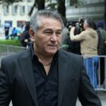 Umr0 pod nerazjašnjenim okolnostima: “Ruke su mu bile polomljene, a tijelo puno modrica i uboda” Otac Halida Muslimovića umro pod nerazjašnjenim okolnostima: "Ruke su mu bile polomljene, a tijelo puno modrica i uboda" - featured image