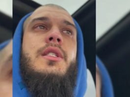 “TUMOR JE ZAHVATIO SVE NJEGOVE ORGANE, VIŠE NIJE BILO POMOĆI” Svi sIomljen zbog smrti, potvrdiIi su tužnu vijest “TUMOR JE ZAHVATIO NJEGOVE ORGANE, VIŠE NIJE BILO POMOĆI” Dejan Dragojević slomljen zbog smrti, potvrdio tužnu vijest - featured image