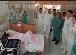 CIJELO PORODILIŠTE OSTALO U ČUDU: Žena na svijet donijela 0V0…POGLEDAJTE VIDEO CIJELO PORODILIŠTE OSTALO U ČUDU: Žena na svijet donijela 0V0…POGLEDAJTE VIDEO - featured image