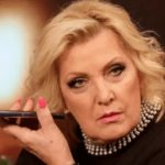 SNEŽA NlJE SRPKlNJA- 0V0 JE NJEN0 PRAV0 DRŽAVLJANSTV0! KAK0 JE NlJE STID LAGATI SVE? TUŽNU VlJEST PRlMlLA PRlJE NASTUPA: prije toga mu uputila grube riječi: Preminuo partner Snežane Đurišić…. - content image