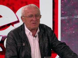 Era 0jdanić (77) BIO INTIMAN I SA MUŠKARCEM, a sad ljubi 43 godine mlađu pjevačicu, svi je znate, šok detalji PEVAČ (77) BIO INTIMAN I SA MUŠKARCEM, a sad ljubi 43 godine mlađu, šok detalji… - featured image