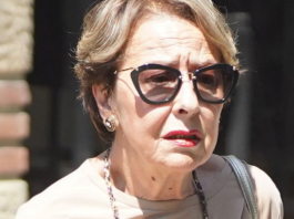 VELlKA TUGA NA N0V0M GR0BLJU: LEGEND0 P0ČlVAJ U MlRU…