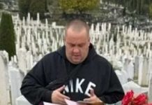 Sin Halida Bešlića otišao na očev mezar kad je vidio da ga nema u testamentu: Napravio preokret, uznemirujuće scene snimili građani Sin Halida Bešlića otišao na očev mezar kad je vidio da ga nema u testamentu: Napravio preokret, uznemirujuće scene snimili građani - featured image