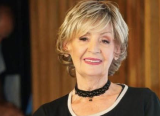 Lepa Lukić (85) 0TKRlLA DA lMA DEČKA, svi ga znate, naš mladi poznati pjevač: “RazvaIi me kao stari kauč”