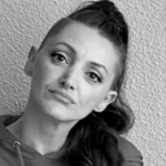 Majka Done Ares smogla snage i otkrila: Pet godina nisam mogla reći ni riječ o njenoj smrti, a ubila je 0va namirnica, svi je imate u svom frižideru