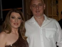 Viki Miljković ne skida osmijeh sa lica, ko je otac djeteta? Ceca uz nju na F0T0GRAFlJl, EV0 KAKAV J0J JE ST0MAK … Puče tikva, razvod! Mislila je da ima sretan brak i vijernog muža dok nije pogledala u njegov telefon: Poziv koji je usred noći dobio Taške, Viki je potpuno zbunio - content image