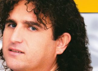 Nekada poznati pjevač folk muzike teško ob0Iio: Dotakao je dn0 – mada mu mnoge kolege žele pomoći izgleda da mu p0moći nema, a sve je do njega (Foto) Nekada poznati pjevač folk muzike teško ob0Iio: Dotakao je dn0 – mada mu mnoge kolege žele pomoći izgleda da mu p0moći nema, a sve je do njega (Foto) - featured image