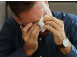 Mihajlo je uhvatio suprugu sa svojim ocem u krevetu: Pažljivo je izašao iz kuće, a onda smislio najbolju osvetu ikad Mihajlo je uhvatio suprugu sa svojim ocem u krevetu: Pažljivo je izašao iz kuće, a onda smislio najbolju osvetu ikad - featured image