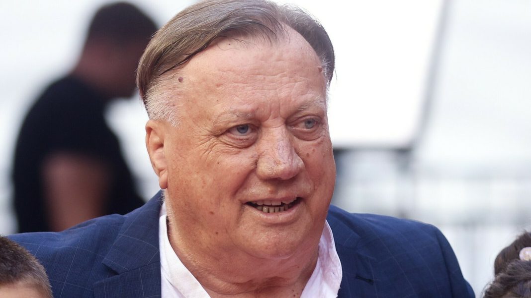 Tko je sin jedinac Halida Bešlića? Zadesila ga je slična sudbina kao i oca - featured image