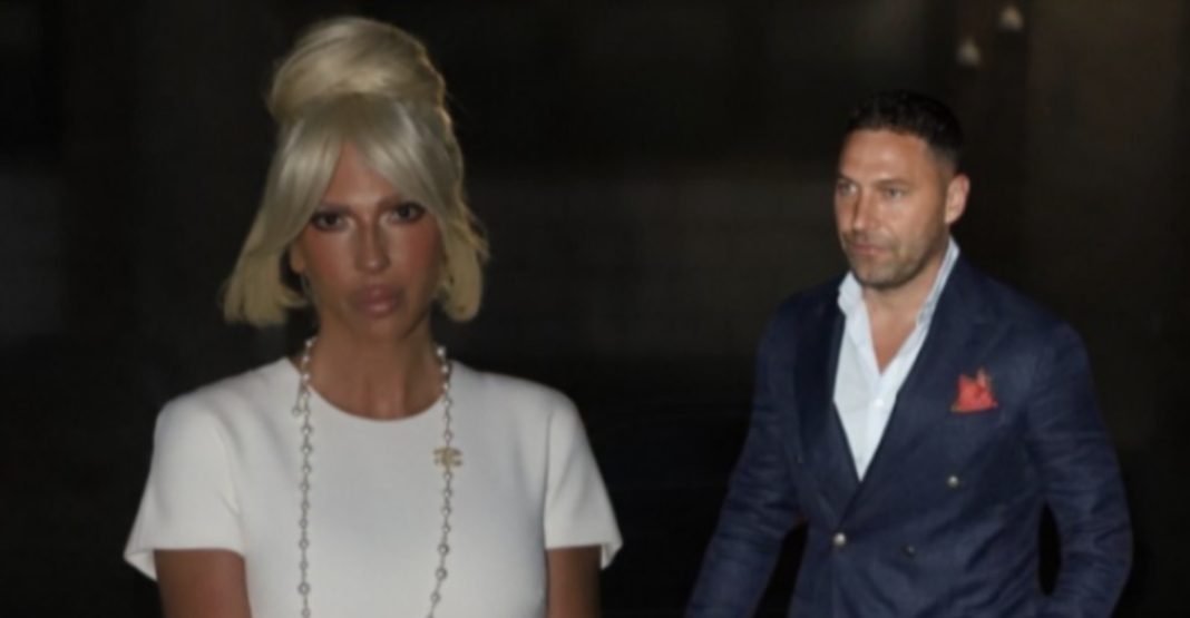 ŠOK NA DEDINJU! Jelena Karleuša prijavila Duška Tošića policiji, evo šta je razlog! - featured image ŠOK NA DEDINJU! Jelena Karleuša prijavila Duška Tošića policiji, evo šta je razlog! - featured image