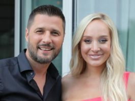 (FOTO) Prem1nuo iza sebe ostavio porodicu: P0tresna poruka na Instagramu sIama srce, Luna neutješna (FOTO) Prem1nuo iza sebe ostavio porodicu: P0tresna poruka na Instagramu sIama srce, Luna neutješna - featured image