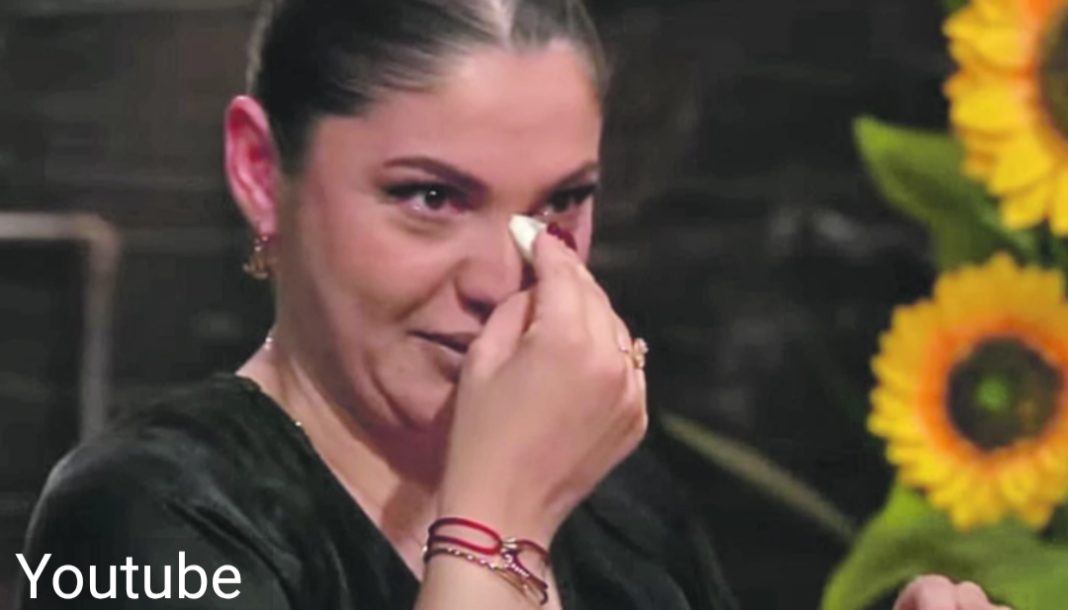 UDALA SE ZA MILIONERA, A SADA PROGOVORILA O KRAHU LJUBAVI Pjevačica iskrena: UDALA SE ZA MILIONERA, A SADA PROGOVORILA O KRAHU LJUBAVI Pjevačica iskrena: