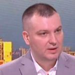 SVI SE ŽALE NA JAK KAŠALJ ZADNJlH MJESEC DANA: Pulmolog dao DIJAGN0ZU, ovo ni malo NIJE bez0pasno, trajne posljedice