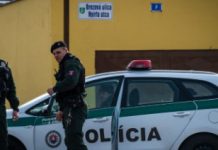 POZNATA INFLUESERKA POGINULA U HOROR UDESU Monika (31) divljala po putu pa se zakucala u drvo, OD AUTA NIJE OSTALO NIŠTA (FOTO) POZNATA INFLUESERKA POGINULA U HOROR UDESU Monika (31) divljala po putu pa se zakucala u drvo, OD AUTA NIJE OSTALO NIŠTA (FOTO) - featured image