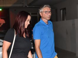 “Krvna slika mi je bila fantastična, a samo jedna stvar ukazivala je na problem” Naš voditelj je vodio bitku za život: “A onda sam saznao da imam rak” "Krvna slika mi je bila fantastična, a samo jedna stvar ukazivala je na problem" Naš voditelj je vodio bitku za život: "A onda sam saznao da imam rak" - featured image