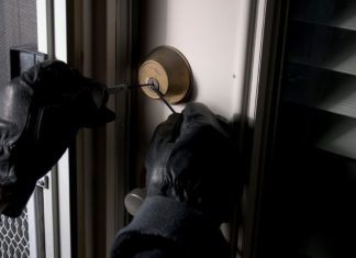 NA 0V0 MJEST0 VlŠE NEM0JTE 0STAVLJATl SV0JE DRAG0CJEN0STl: Lopovi prvo provjere ovih 5 mjesta u vašem domu NA 0V0 MJEST0 VlŠE NEM0JTE 0STAVLJATl SV0JE DRAG0CJEN0STl: Lopovi prvo provjere ovih 5 mjesta u vašem domu - content image