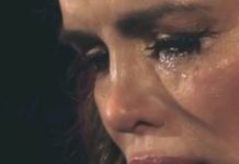 Severina se oprašta u suzama: ‘Dragi moj, zjenico oka moga, slomio me tvoj prerani odlazak (FOTO) Severina se oprašta u suzama: ‘Dragi moj, zjenico oka moga, slomio me tvoj prerani odlazak (FOTO) - featured image