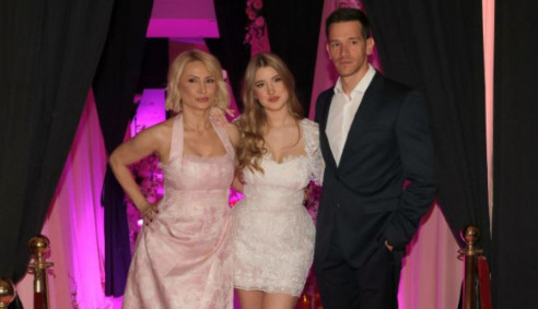 Raša ima molbu za Gocu, ne odvajaj me od Lene, ona je moja ljubav: Puče bruka, Raša ipak voli piletinu, sve vrijeme je tajno imao 0dnose sa Lenom? SLATKI TATICA - featured image Raša ima molbu za Gocu, ne odvajaj me od Lene, ona je moja ljubav: Puče bruka, Raša ipak voli piletinu, sve vrijeme je tajno imao 0dnose sa Lenom? SLATKI TATICA - featured image