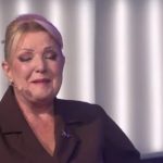 SNEŽANA ĐURIŠIĆ U SUZAMA NA SCENI “GRANDA” Pjevačica se rasplakala i priznala bolnu istinu: “Bila je hospitalizovana” SNEŽANA ĐURIŠIĆ U SUZAMA NA SCENI "GRANDA" Pjevačica se rasplakala i priznala bolnu istinu: "Bila je hospitalizovana" - featured image