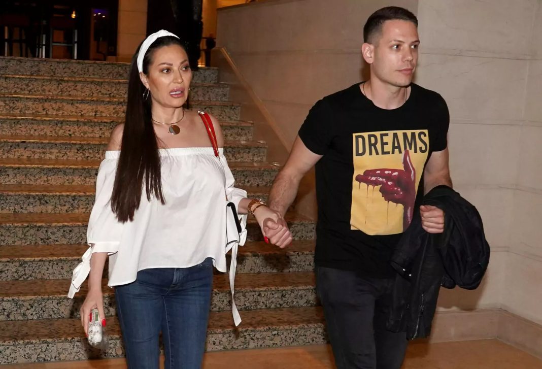 NAŠAO SE NA STUBU SRAMA: On je Cecin najveći ljubavni promašaj - content image