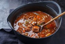 Greške koje uništavaju gulaš: Saznajte tajne savršenog domaćeg jela!