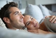 Evo koliko minuta zaista treba da traje intimni odnos da bi žene bila zadovoljna!