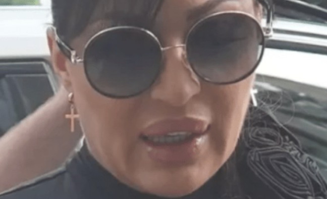 Jecaji na sve strane! Ceca ne može da vjeruje da se sve tako brzo odigralo, evo šta se desilo Anastasiji.. (FOTO) - featured image Jecaji na sve strane! Ceca ne može da vjeruje da se sve tako brzo odigralo, evo šta se desilo Anastasiji.. (FOTO) - featured image