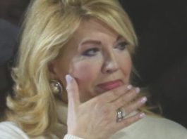 Ovo je tragičan gubitan, svi u suzama, više nikad s nama Suzana Mančić o trag1čnom gubitku trojice sinova, godinama sam šutila: “Najstrašnije je bilo kad sam potpisala osmr.tnicu” - featured image