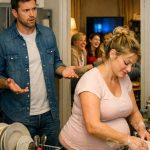 Kada sam video svoju ženu, u osmom mesecu trudnoće, kako sama pere sudove u deset sati uveče, pozvao sam svoje tri sestre i majku i izgovorio reči koje su sve šokirale. Najjaču reakciju imala je moja majka