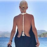 Ona je najbogatija pjevačica na Balkanu! Godišnje zgrne 92 miliona, ne zna šta će sa parama, otkriveno šta radi (Foto) Ona je najbogatija pjevačica na Balkanu! Godišnje zgrne 92 miliona, ne zna šta će sa parama, otkriveno šta radi (Foto) - featured image