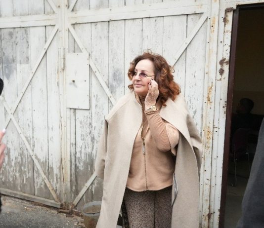 Ovo je sin ane bekute kog je smestila u dom rodila ga je kad je bila maloletna, a zbog ove odluke je prošla pakao!