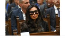 Nije ni Anastasija, niti Veljko! Evo ko će naslediti Cecu Ražnatović! Mladi pjevač kojeg jaše, preoteo njeno srce i imovinu, njegovo ime odjeknulo kao bomba u ponoć!!! Nije ni Anastasija, niti Veljko! Evo ko će naslediti Cecu Ražnatović! Ime odjeknulo kao bomba u ponoć!!! - featured image