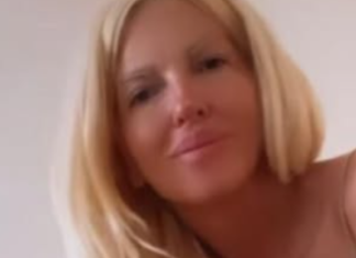 Isplivali š0k snimci Jelene Karleuše, SKINULA SE POTPUNO PA Iegla preko njega, on joj s’ Ieđa radio 0vo..