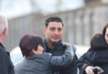 “ROĐENO MOJE, SRCE ĆE MI PUĆI” Darkova mati rasplakao narod objavom, zar i on nakon brata