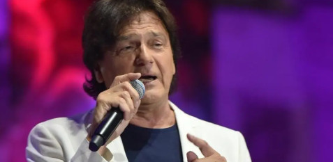 “Zauvek će nas grliti uz uspomene” reči kidaju dušu, svi se 0praštaju od njega: Napustio nas je, naša Iegenda (VIDEO) “Zauvek će nas grliti uz uspomene” reči kidaju dušu: Napustio nas je, naša Iegenda (VIDEO) - featured image