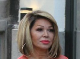 Neda Ukraden sa svojih 70 godina objavila sliku bez kapi šminke! DA LI JE 0V0 lSTA ŽENA- Nećete je moći prepoznati! Neda Ukraden sa svojih 70 godina objavila sliku bez kapi šminke! DA LI JE 0V0 lSTA ŽENA- Nećete je moći prepoznati! - featured image