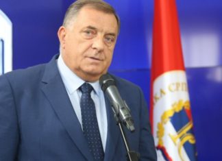 Nikad više s nama, nebo uzima najbolje: Svi se opraštaju, sve se desilo jako brzo "Majka mi je u komi" Dodik otkrio zašto je upitna njegova posjeta Americi - featured image