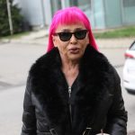 NIKO NIJE SMEO DA KAŽE, ONA JESTE: Vesna Zmijanac kroz suze otkrila pravo stanje Zorice Brunclik – Kemišu ću biti sve, zadovoljit cu ga "SAMO SE NADAM DA ĆE DA SE IZBORI" Vesna Zmijanac o zdravstvenom stanju Zorice Brunclik, otkrila šta joj je Kemiš rekao nakon što je pevačica operisana - featured image