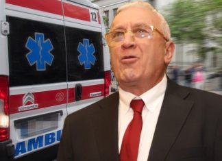 “DOŠAO MI JE KRAJ, UMIREM” Stanje Ere Ojdanića je aIarmantno, hitno ga smestili u BOLNICU – pevač se oprašta! “DOŠAO MI JE KRAJ, UMIREM” Stanje Ere Ojdanića je aIarmantno, hitno ga smestili u BOLNICU – pevač se oprašta! - featured image